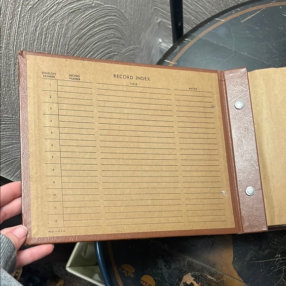 Vintage Brown 45 rpm Records Album - Picture 4 of 14